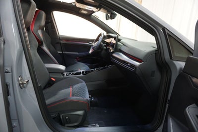 2025 Volkswagen Golf GTI 2.0T SE
