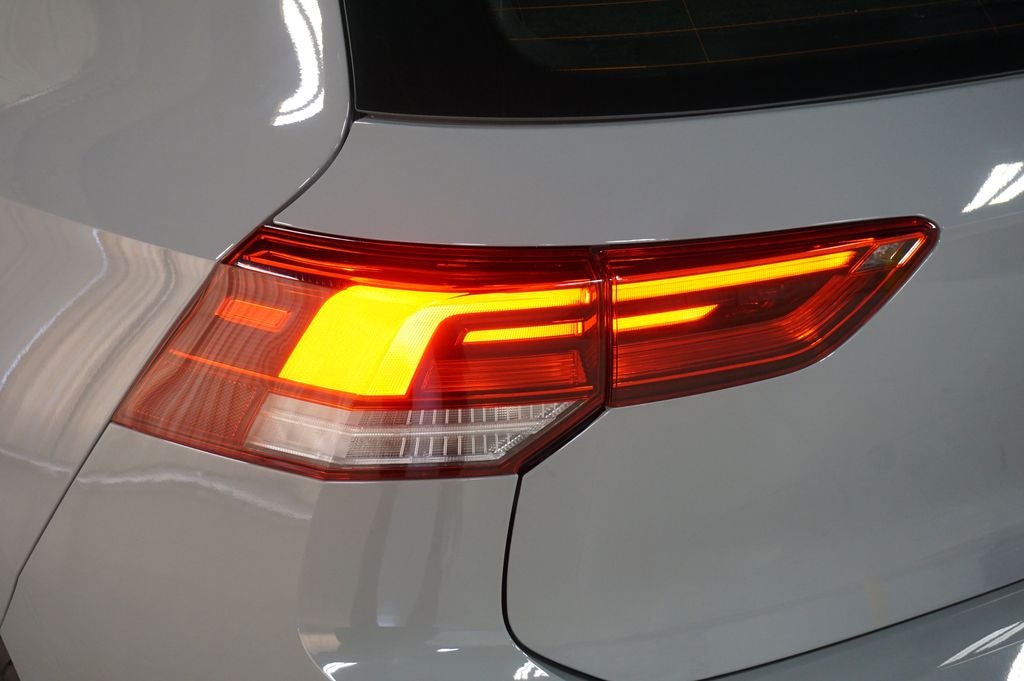 2025 Volkswagen Golf GTI 2.0T SE
