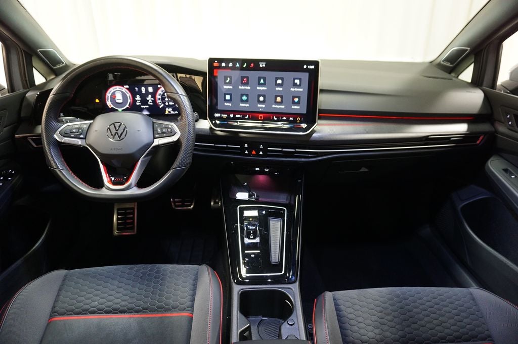 2025 Volkswagen Golf GTI 2.0T SE