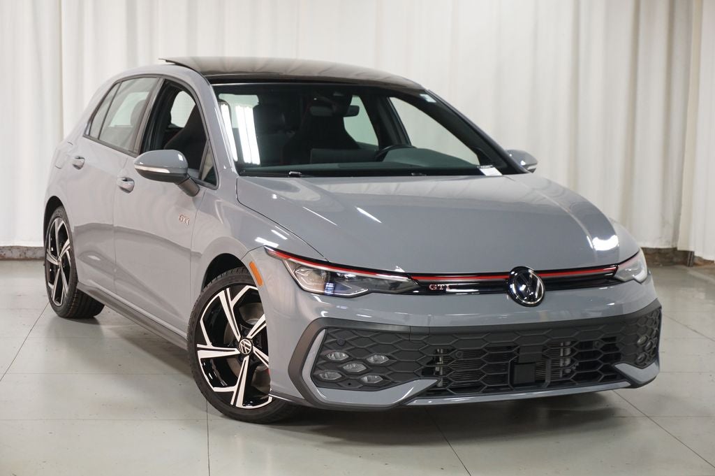 2025 Volkswagen Golf GTI 2.0T SE