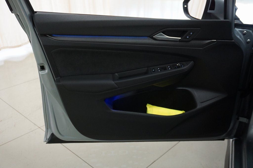 2025 Volkswagen Golf GTI 2.0T SE