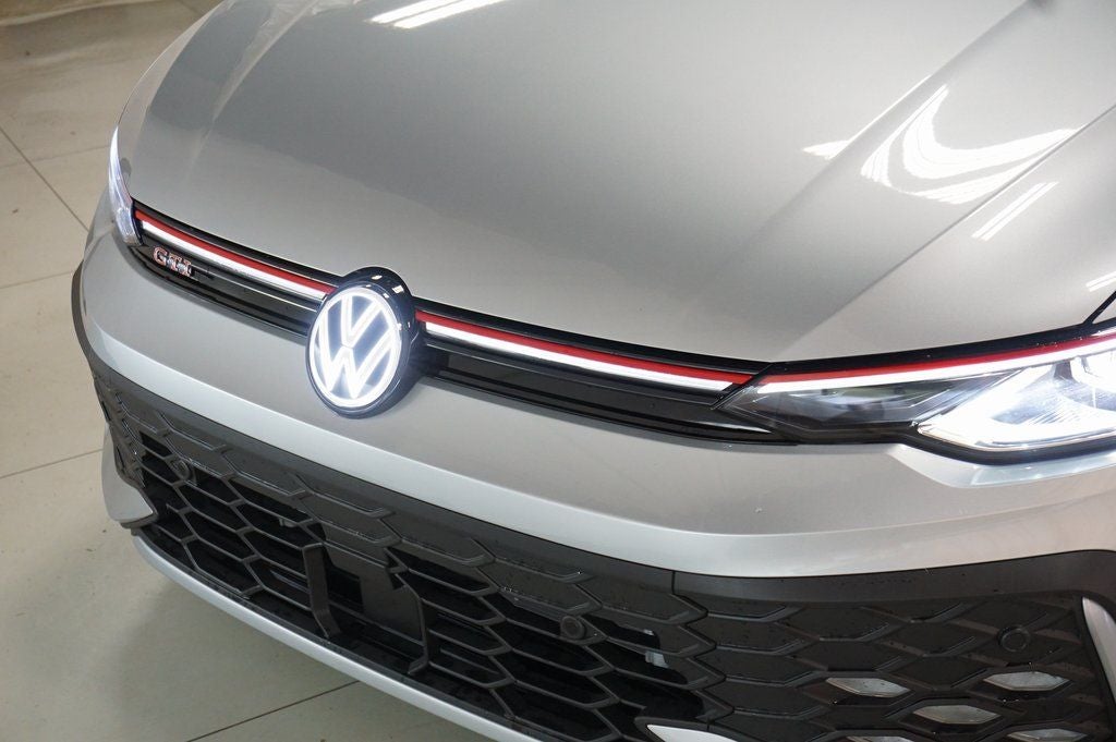 2025 Volkswagen Golf GTI 2.0T SE