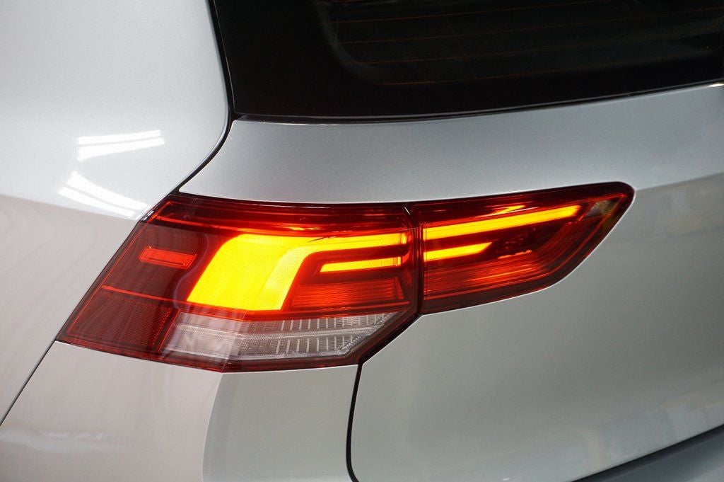 2025 Volkswagen Golf GTI 2.0T SE