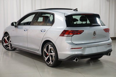 2025 Volkswagen Golf GTI 2.0T SE