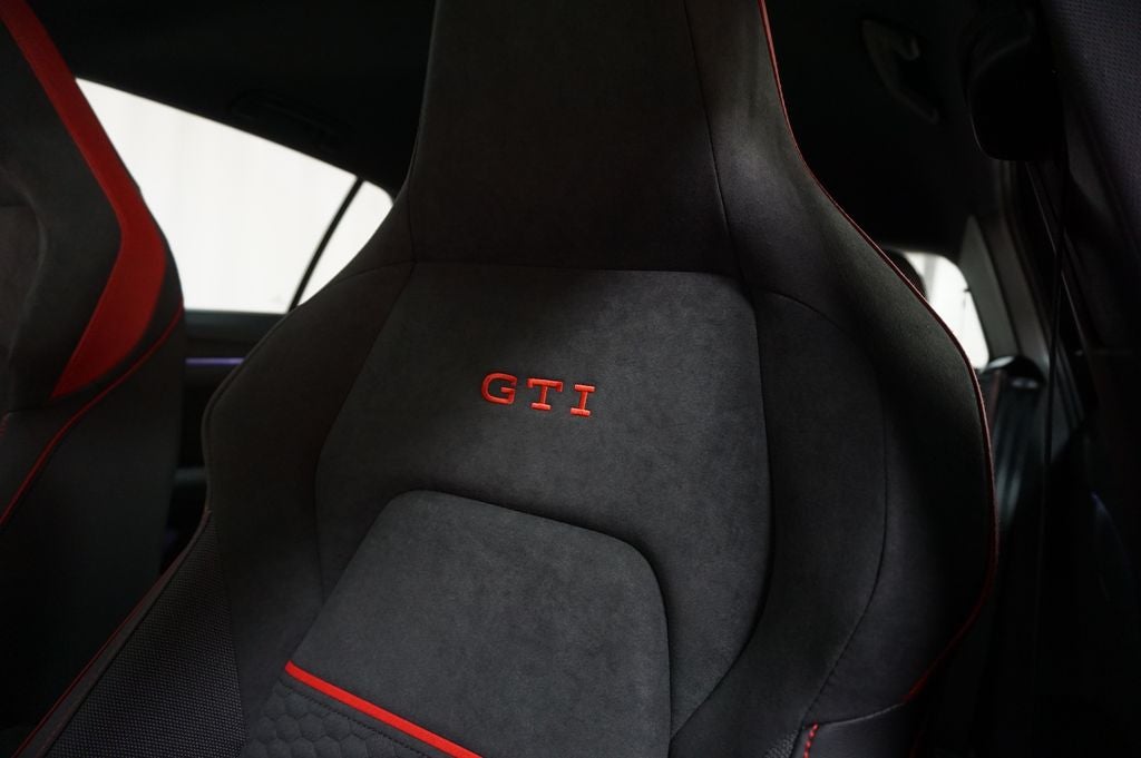 2026 Volkswagen Golf GTI 2.0T SE