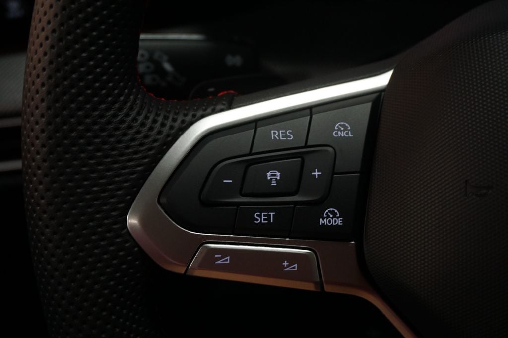 2026 Volkswagen Golf GTI 2.0T SE
