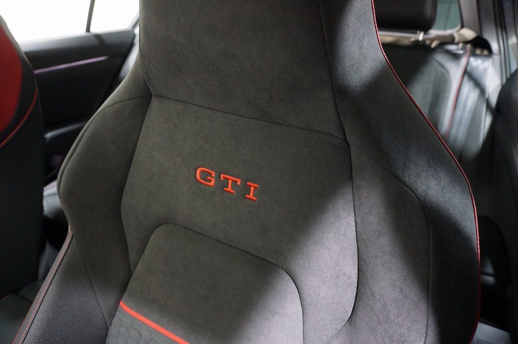 2026 Volkswagen Golf GTI 2.0T SE