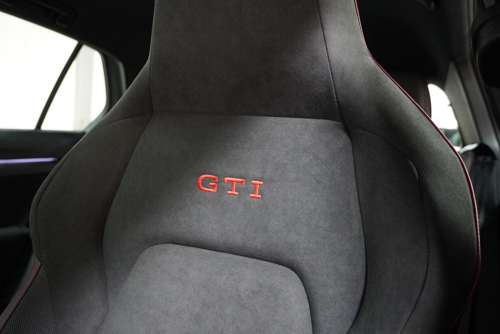 2026 Volkswagen Golf GTI 2.0T SE