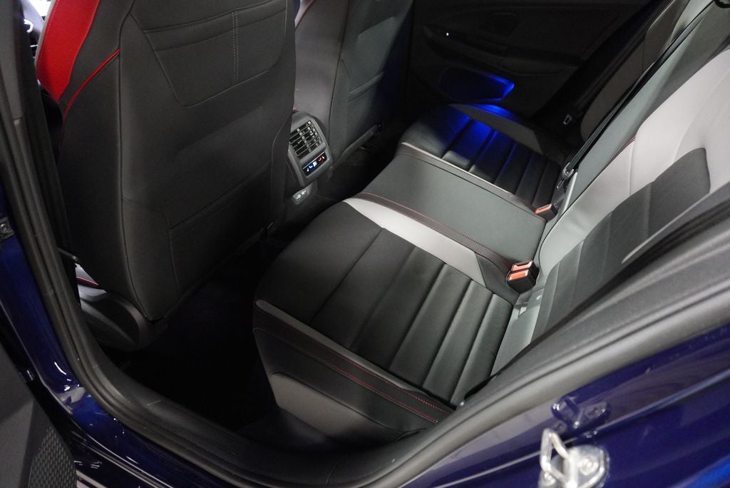 2023 Volkswagen Golf GTI Autobahn