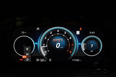 2023 Volkswagen Golf GTI Autobahn