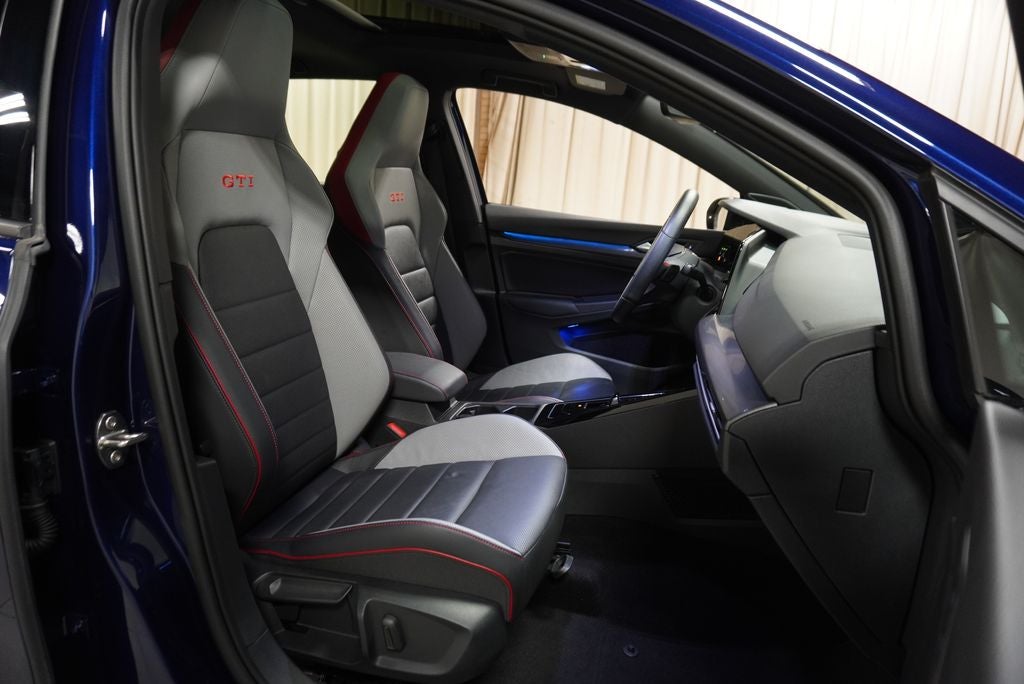 2023 Volkswagen Golf GTI Autobahn
