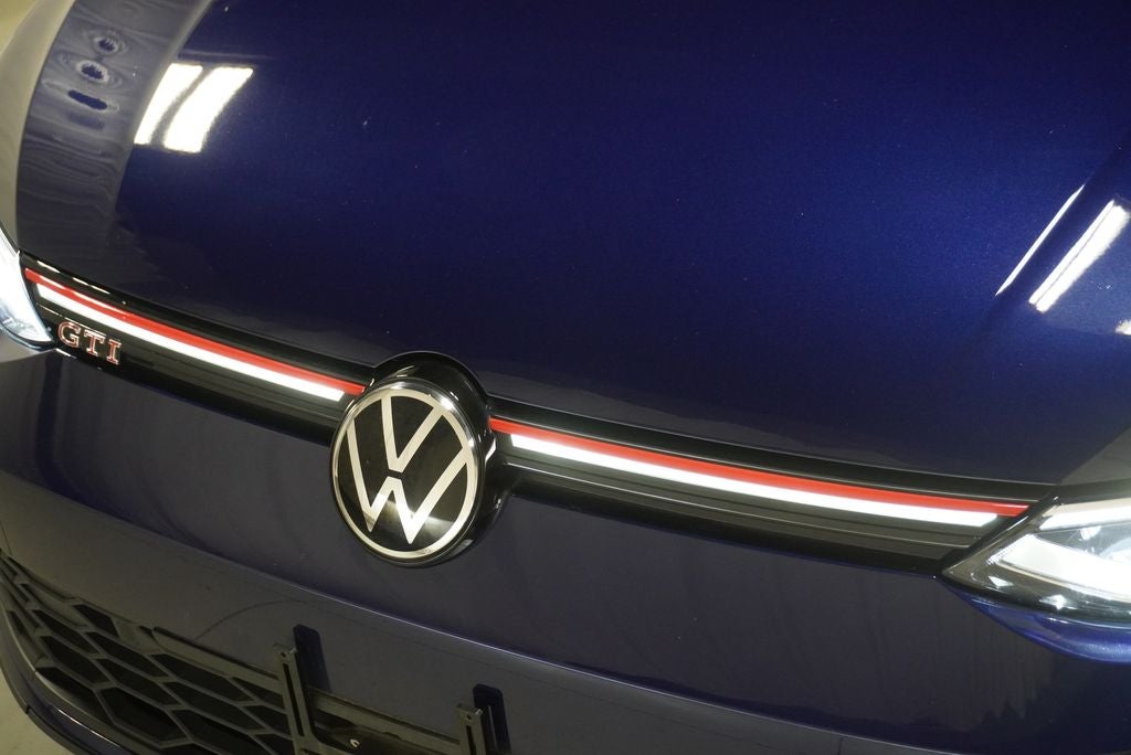 2023 Volkswagen Golf GTI Autobahn