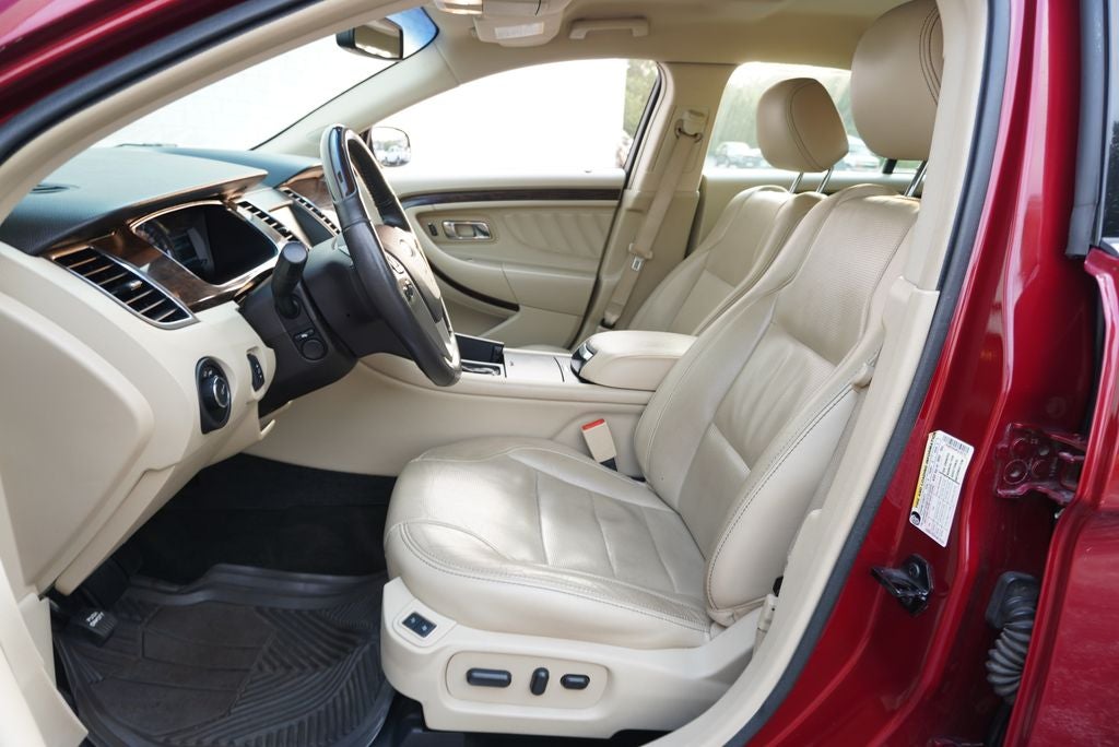 2015 Ford Taurus Limited