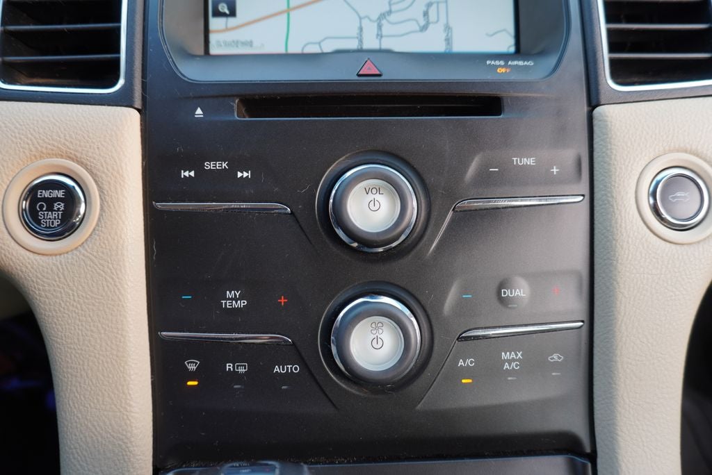 2015 Ford Taurus Limited