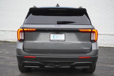 2025 Ford Explorer ST-Line