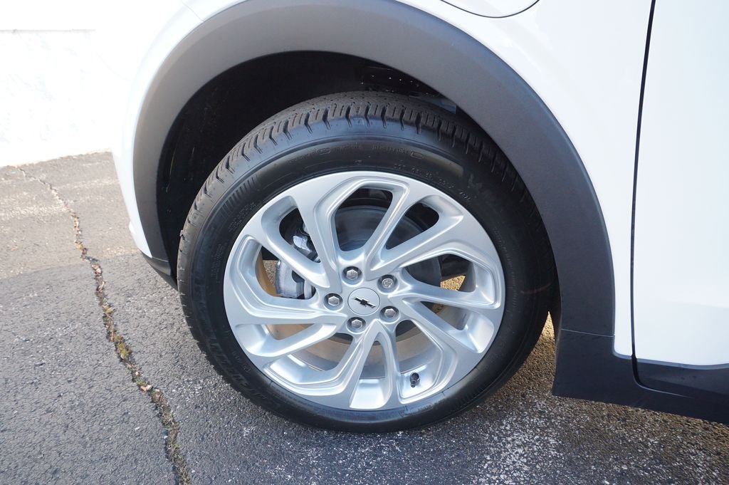 2027 Chevrolet Bolt EV LT