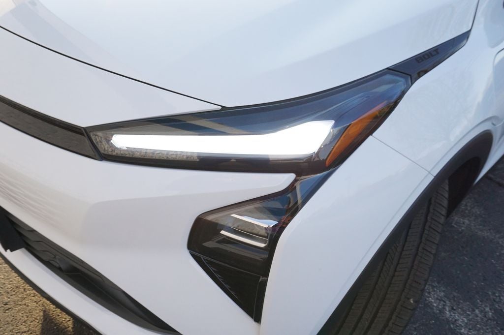 2027 Chevrolet Bolt EV LT