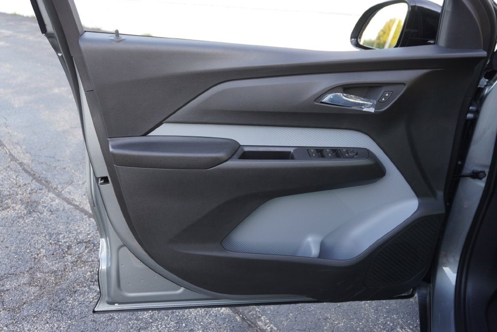 2027 Chevrolet Bolt EV LT