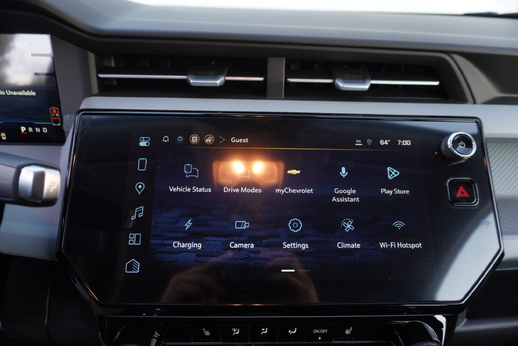 2027 Chevrolet Bolt EV LT