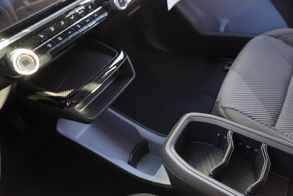 2027 Chevrolet Bolt EV LT