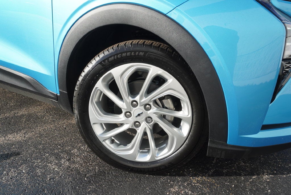 2027 Chevrolet Bolt EV LT