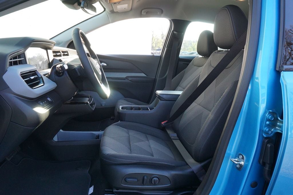 2027 Chevrolet Bolt EV LT