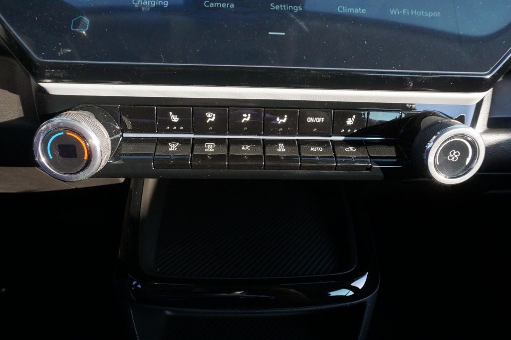 2027 Chevrolet Bolt EV LT