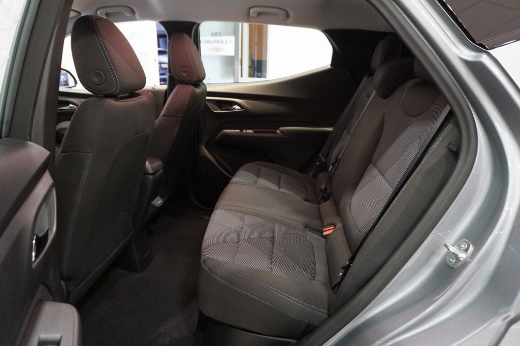 2027 Chevrolet Bolt EV LT