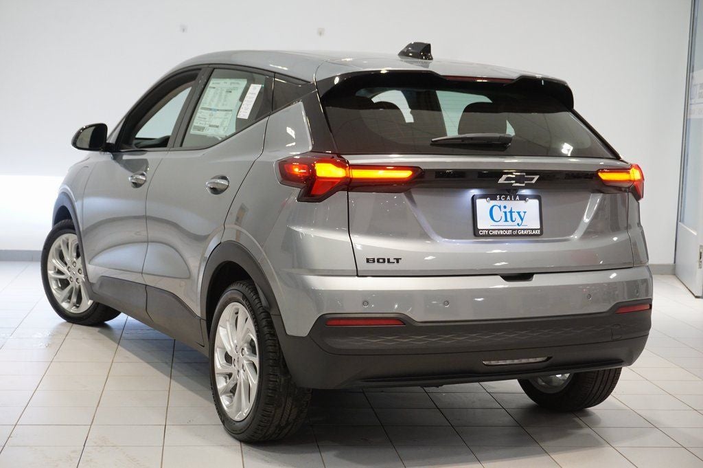 2027 Chevrolet Bolt EV LT