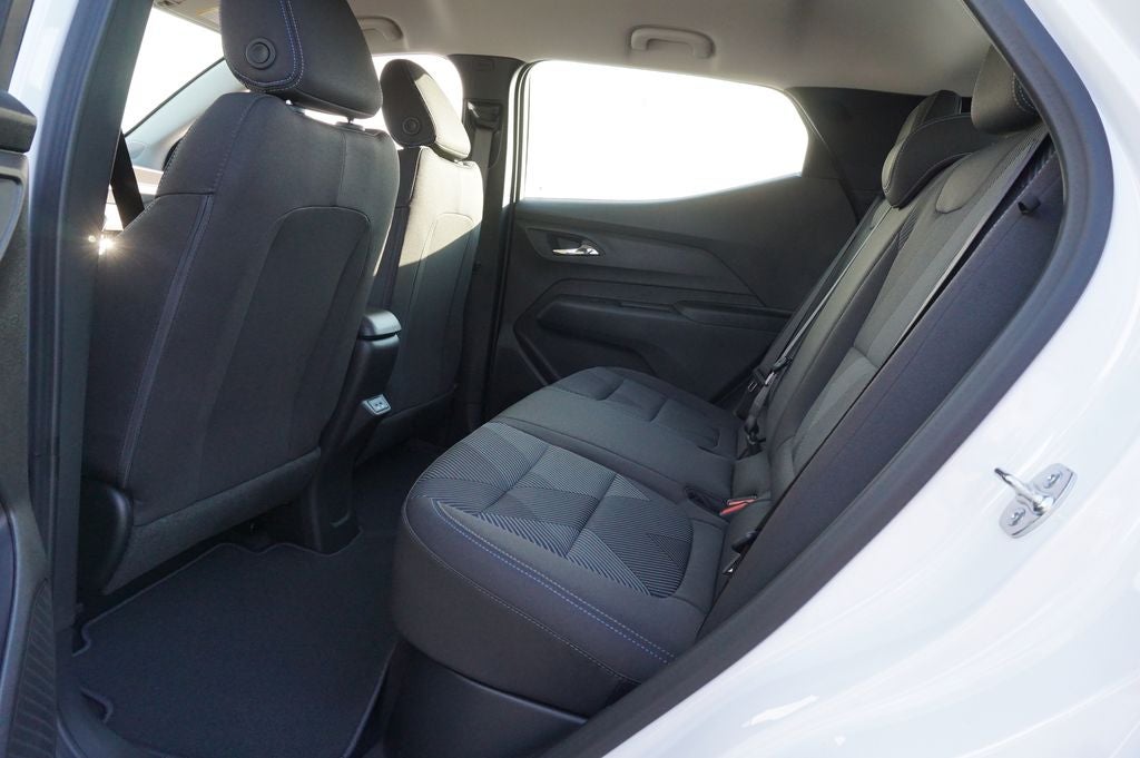 2027 Chevrolet Bolt EV LT