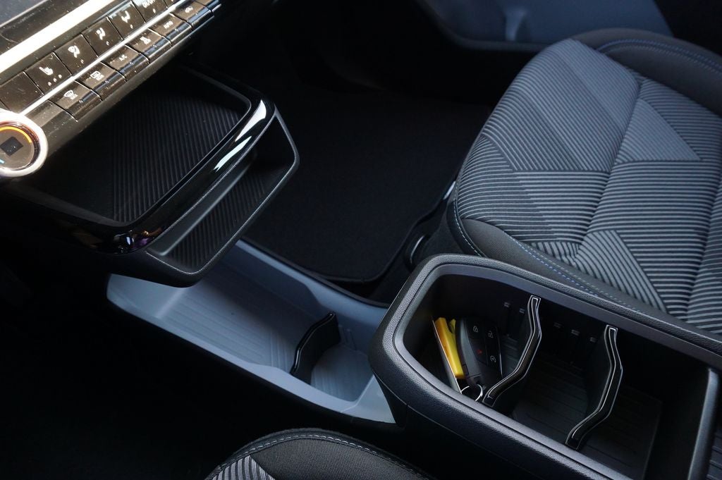 2027 Chevrolet Bolt EV LT