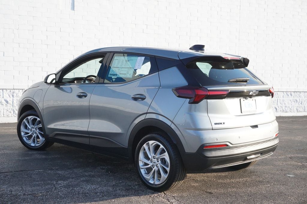 2027 Chevrolet Bolt EV LT