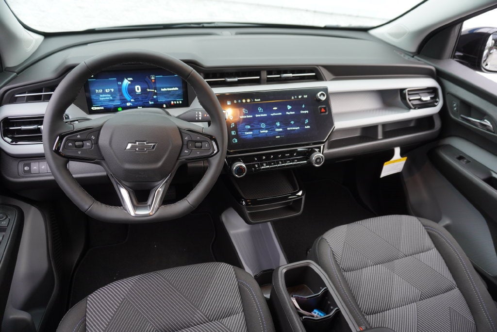 2027 Chevrolet Bolt EV LT