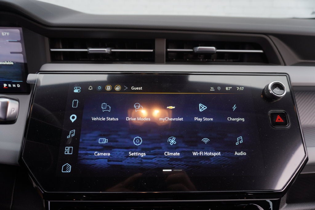 2027 Chevrolet Bolt EV LT