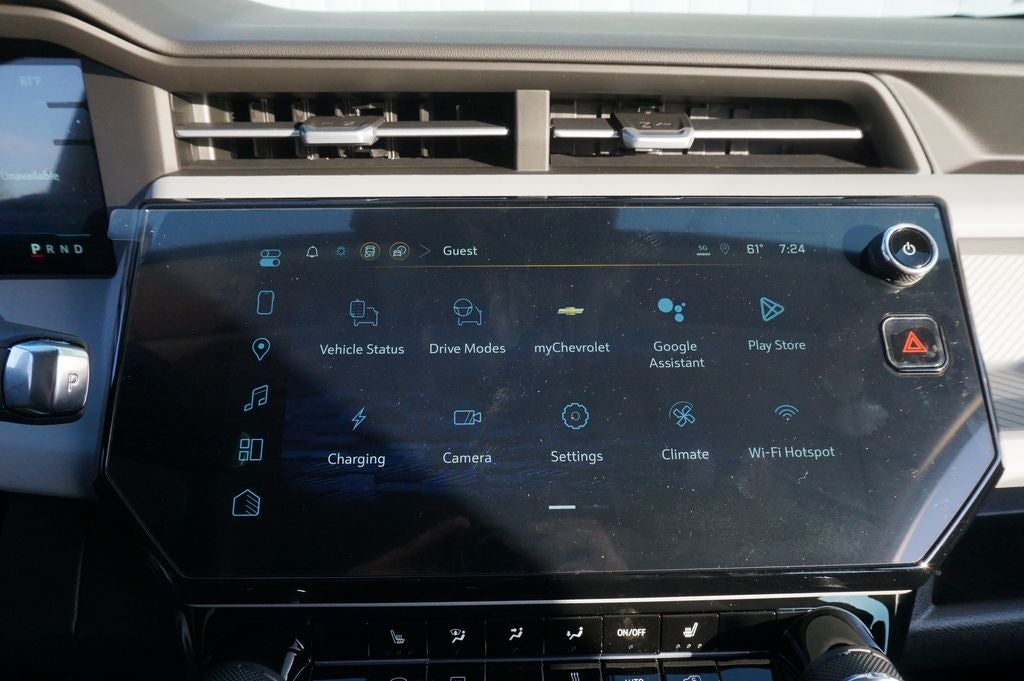 2027 Chevrolet Bolt EV LT