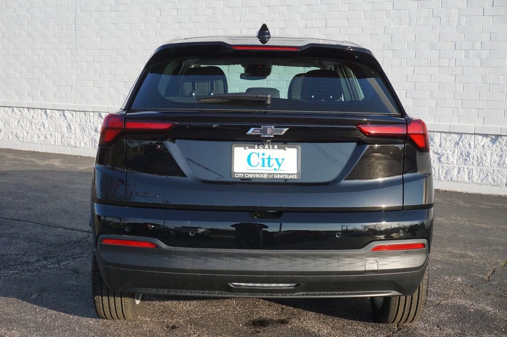2027 Chevrolet Bolt EV LT