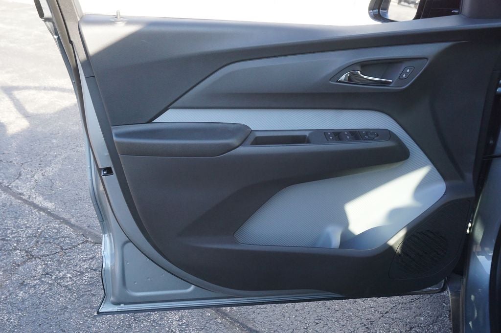 2027 Chevrolet Bolt EV RS