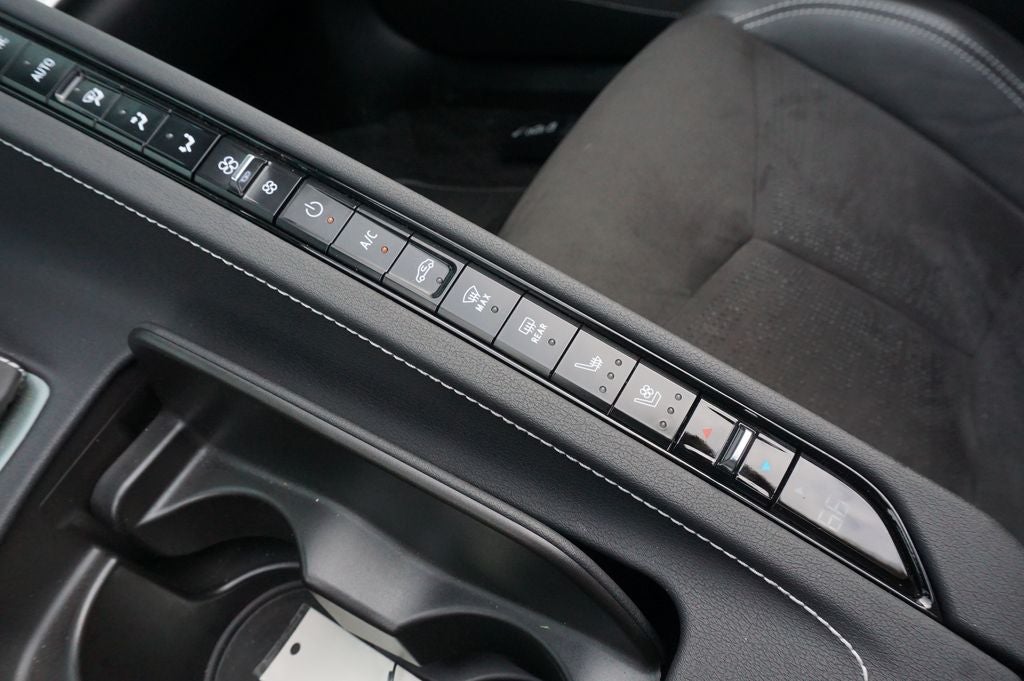 2025 Chevrolet Corvette Stingray 2LT