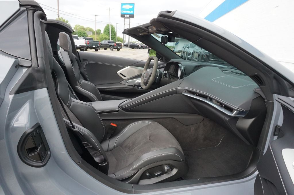 2025 Chevrolet Corvette Stingray 2LT