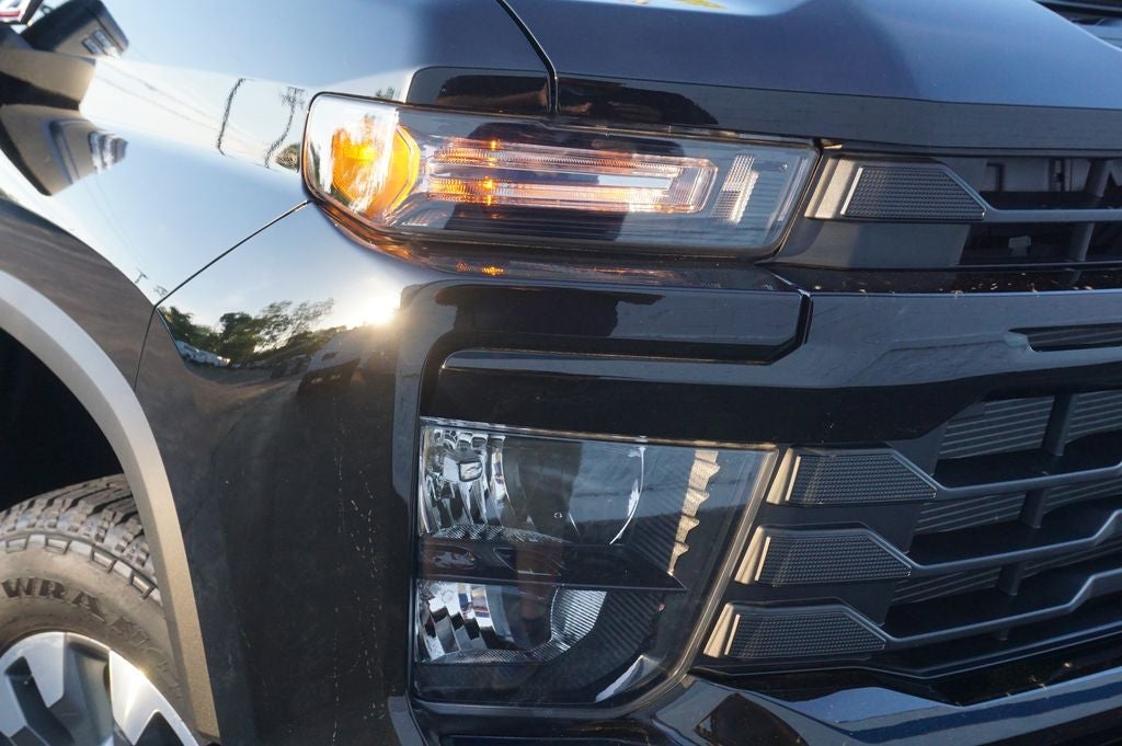 2026 Chevrolet Silverado 2500HD Custom