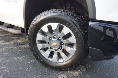 2026 Chevrolet Silverado 2500HD Custom