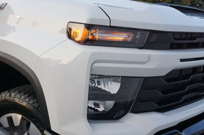 2026 Chevrolet Silverado 2500HD Custom