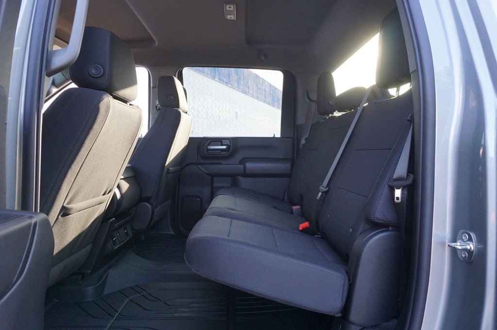 2026 Chevrolet Silverado 2500HD Custom