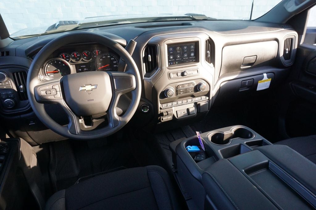 2026 Chevrolet Silverado 2500HD Custom