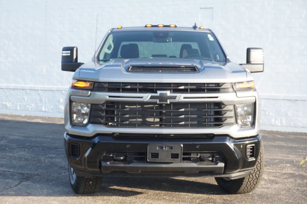 2026 Chevrolet Silverado 2500HD Custom