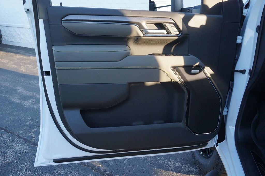 2026 Chevrolet Silverado 2500HD ZR2
