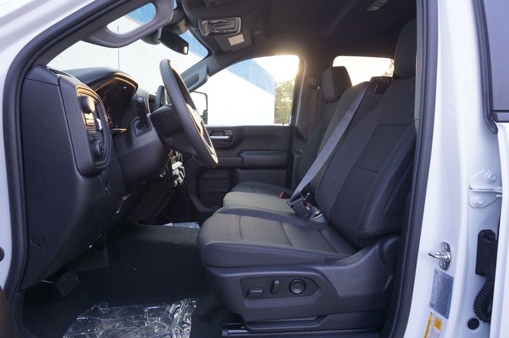 2026 Chevrolet Silverado 2500HD Custom