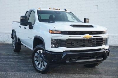 2026 Chevrolet Silverado 2500HD Custom
