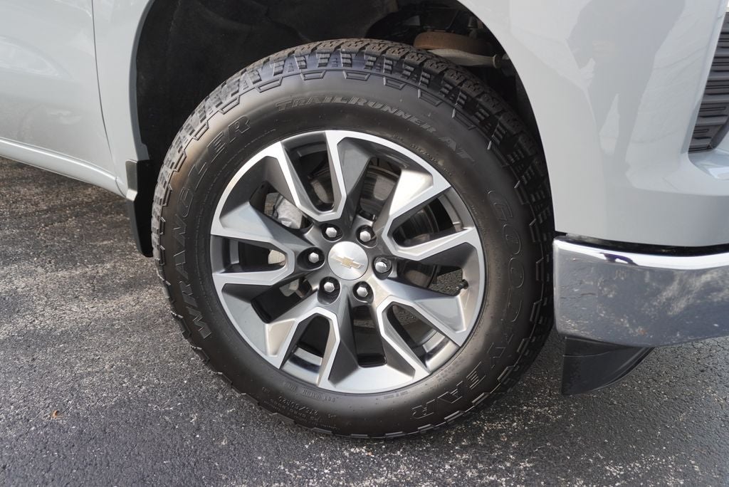 2024 Chevrolet Silverado 1500 LT
