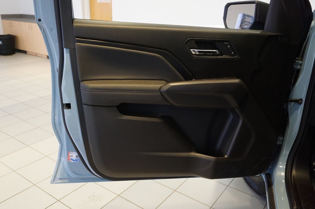 2025 Chevrolet Colorado LT